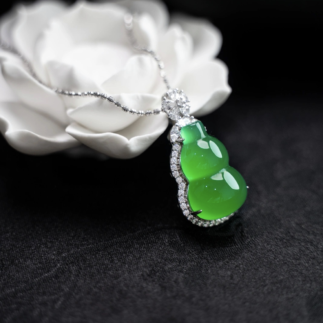 [福禄圆满]葫芦吊坠入是今珠宝0017马料绿玉髓平安葫芦吊坠925银镶嵌简约大气百搭国风新中式